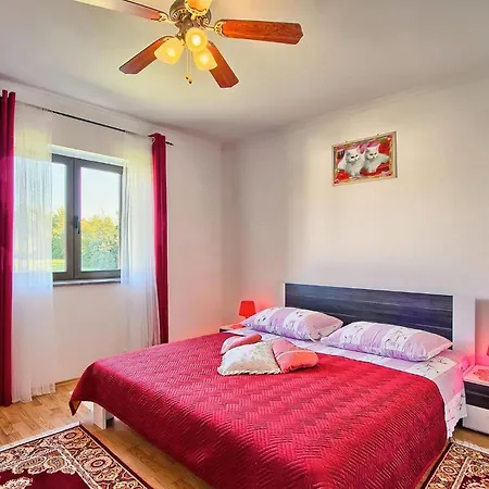 Perla Klaudio Holiday home *