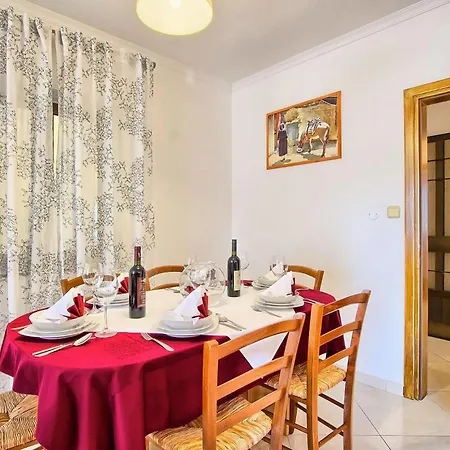 Perla Klaudio Holiday home *